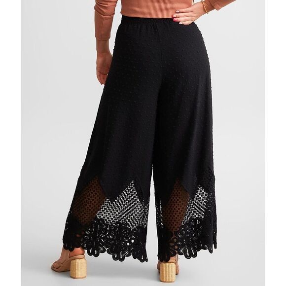 Miss Me NWT Black Swiss Dot Crochet Wide Leg Pants Size Large - Picture 2 of 15